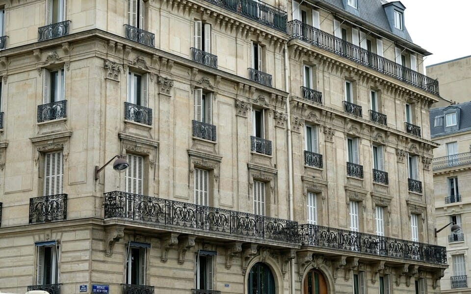 Façade d'un immeuble parisien